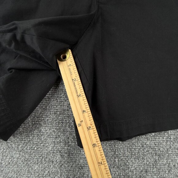 NWT Charter Club Shorts Women Size 14 Black Pockets Cotton Stretch Classic Fit - Picture 4 of 13